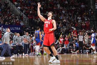 他都保持着 他都保持着