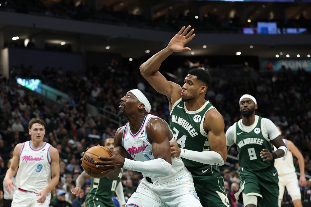 着强劲的竞 着强劲的竞