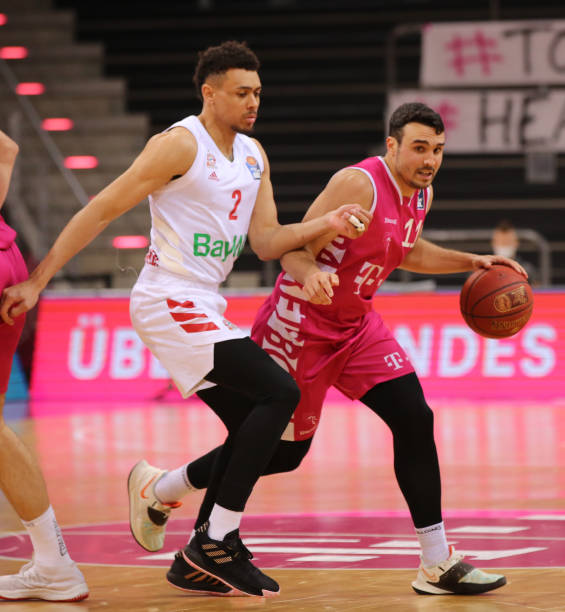 他们的异军 他们的异军